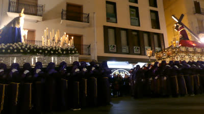 l encuentro en la Plaza del Torico entre Jesus Nazareno y María Santísima del Rosario (Video)