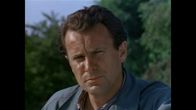 2.02 - La soucoupe volante